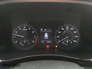 2019 Hyundai Tucson SE with VIN KM8J2CA42KU039228, listed as a Copart auction lot 48488815 with 42,805 mi miles and Salvage Title. Bid and sale history available at carsss.com. Image 9.