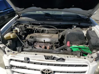 2001 Toyota Highlander z VIN JTEGD21A010017240, wystawiony jako Copart lot #58582214 z przebiegiem 219 332 mil mil oraz Szkoda całkowita • Salvage title. Historia ofert i sprzedaży dostępna na DreamBid. Obrazek 11.