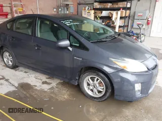 2010 Toyota Prius II with VIN JTDKN3DU9A0097046, listed as a IAAI auction lot 42113253 with 238,589 mi miles. Bid and sale history available at carsss.com. Image 1.