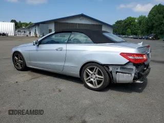 2011 Mercedes-Benz E 350 с VIN WDDKK5GF0BF081579, выставлен на аукционе Copart как лот 57484114 с пробегом 134 303 миль миль и Списание • Salvage title. История ставок и продаж доступна на DreamBid. Изображение 2.