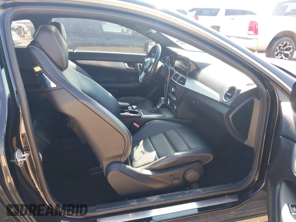 2013 Mercedes-Benz C 250 with VIN WDDGJ4HB4DF976588, listed as a IAAI auction lot 42339669 with 130,445 mi miles and . Bid and sale history available at DreamBid. Image 5.
