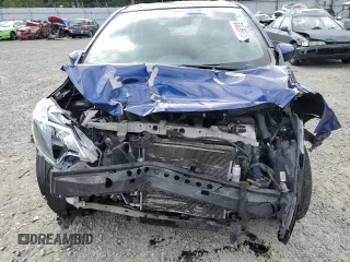 2017 Nissan Note SV with VIN 3N1CE2CP7HL365389, listed as a Copart auction lot 61293065 with 43,538 mi miles and Salvage title. Bid and sale history available at DreamBid. Image 5.