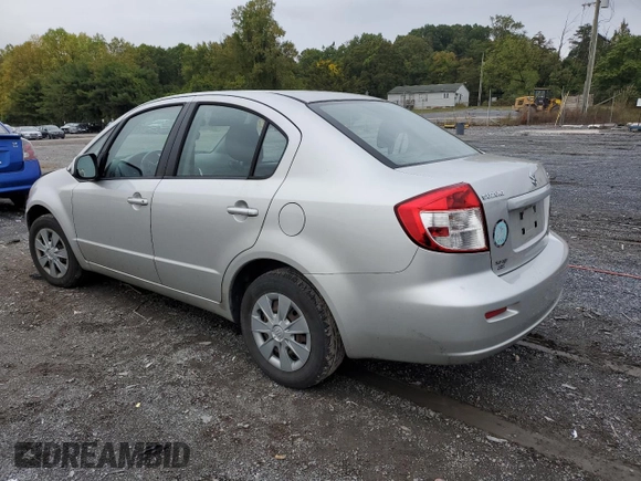 2009 Suzuki SX4 Man FWD with VIN JS2YC412396201554, listed as a Copart auction lot 72902194 with 135,355 mi miles and Salvage Title. Bid and sale history available at carsss.com. Image 2.