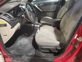 2013 Kia Forte EX with VIN KNAFU4A28D5654515, listed as a Copart auction lot 55874265 with 111,412 mi miles and Clean Title. Bid and sale history available at carsss.com. Image 7.