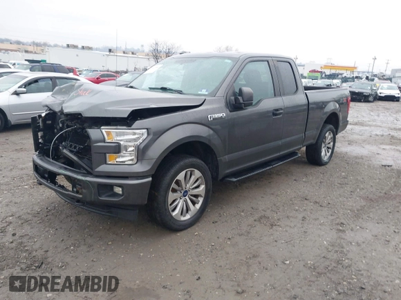2017 Ford F-150 XL z VIN 1FTFX1EFXHKE03394, wystawiony jako IAAI lot #41471000 z przebiegiem 217 333 mil mil oraz . Historia ofert i sprzedaży dostępna na DreamBid. Obrazek 17.