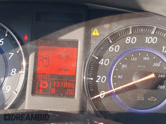 2010 Infiniti FX with VIN JN8AS1MW9AM853823, listed as a IAAI auction lot 41082325 with 137,096 mi miles. Bid and sale history available at carsss.com. Image 15.