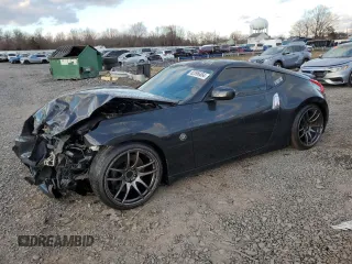2009 Nissan 370Z z VIN JN1AZ44E09M405923, wystawiony jako Copart lot #82596454 z przebiegiem 116 242 mil mil oraz Szkoda całkowita • Salvage title. Historia ofert i sprzedaży dostępna na DreamBid. Obrazek 1.