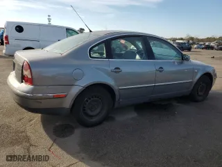 2002 Volkswagen Passat GLS with VIN WVWPD63B32P436516, listed as a Copart auction lot 78527334 with 194,069 mi miles and Salvage Title. Bid and sale history available at carsss.com. Image 3.