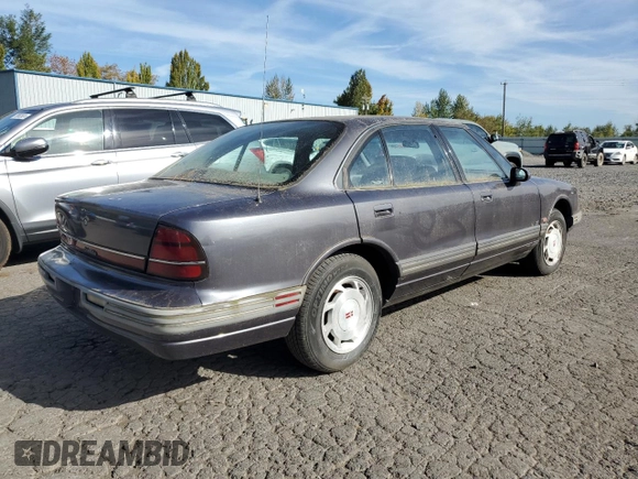 1993 Oldsmobile 88 z VIN 1G3HN53L4PH310087, wystawiony jako Copart lot #75523874 z przebiegiem 151 178 mil mil oraz Czysty tytuł • Clean title. Historia ofert i sprzedaży dostępna na DreamBid. Obrazek 3.
