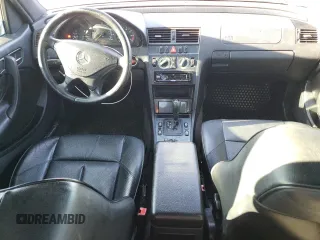 2000 Mercedes-Benz C 230 Kompressor with VIN WDBHA24G5YF935573, listed as a Copart auction lot 76331604 with 261,917 mi miles and Salvage Title. Bid and sale history available at carsss.com. Image 8.