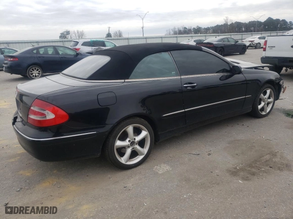 2005 Mercedes-Benz CLK-Class 3.2L with VIN WDBTK65J85F132180, listed as a Copart auction lot 85794614 with 185,785 mi miles and Salvage Title. Bid and sale history available at carsss.com. Image 3.