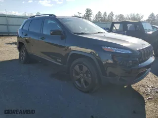 2016 Jeep Cherokee Altitude with VIN 1C4PJMCS2GW309427, listed as a Copart auction lot 88905595 with 175,974 mi miles and Salvage Title. Bid and sale history available at carsss.com. Image 4.