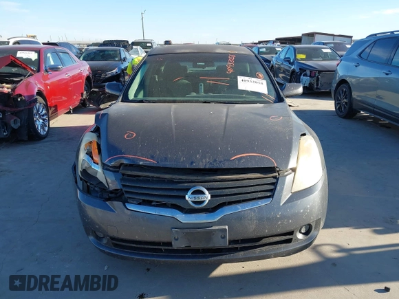 2007 Nissan Altima 2.5 with VIN 1N4AL21E87C213018, listed as a IAAI auction lot 40932058 with 195,817 mi miles. Bid and sale history available at carsss.com. Image 12.