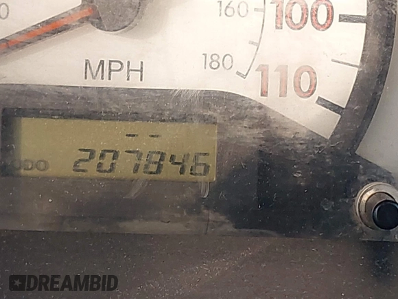 2003 Toyota Corolla CE with VIN 1NXBR32E33Z140240, listed as a IAAI auction lot 42185359 with 207,846 mi miles and . Bid and sale history available at DreamBid. Image 7.