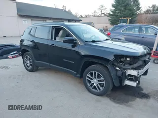 2018 Jeep Compass Altitude with VIN 3C4NJDBB9JT115080, listed as a IAAI auction lot 40751109 with 104,129 mi miles and . Bid and sale history available at carsss.com. Image 1.