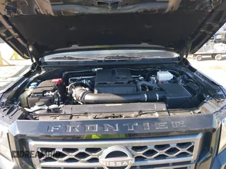 2024 Nissan Frontier SV with VIN 1N6ED1FK2RN603585, listed as a IAAI auction lot 42771501 with 8,818 mi miles and . Bid and sale history available at DreamBid. Image 10.