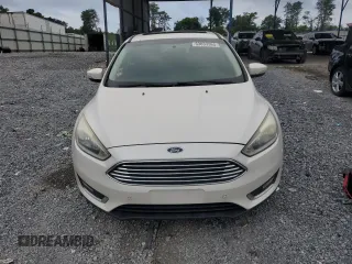 2016 Ford Focus Titanium with VIN 1FADP3N22GL292399, listed as a Copart auction lot 63033385 with 180,653 mi miles and Clean title. Bid and sale history available at DreamBid. Image 5.