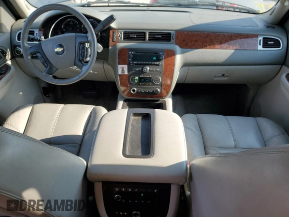 2007 Chevrolet Tahoe LT with VIN 1GNFK130X7J163515, listed as a Copart auction lot 61638245 with 246,785 mi miles and Salvage title. Bid and sale history available at DreamBid. Image 8.