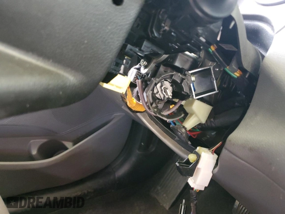 2014 Hyundai Elantra SE с VIN KMHDH4AE0EU177509, выставлен на аукционе Copart как лот 52825335 с пробегом 193 148 миль миль и Списание • Salvage title. История ставок и продаж доступна на DreamBid. Изображение 12.