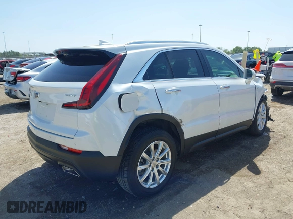 2020 Cadillac XT4 FWD Luxury with VIN 1GYAZAR40LF139918, listed as a IAAI auction lot 41829009 with 42,742 mi miles. Bid and sale history available at carsss.com. Image 4.