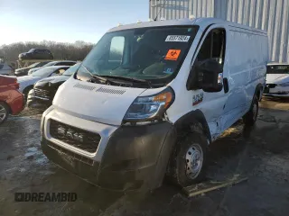 2019 Ram ProMaster Cargo with VIN 3C6TRVAG2KE504546, listed as a Copart auction lot 85571824 with 82,513 mi miles and Salvage Title. Bid and sale history available at carsss.com. Image 1.