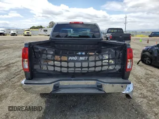 2007 Nissan Frontier SE z VIN 1N6AD06U77C418922, wystawiony jako Copart lot #56603015 z przebiegiem 354 484 mil mil oraz Szkoda całkowita • Salvage title. Historia ofert i sprzedaży dostępna na DreamBid. Obrazek 6.