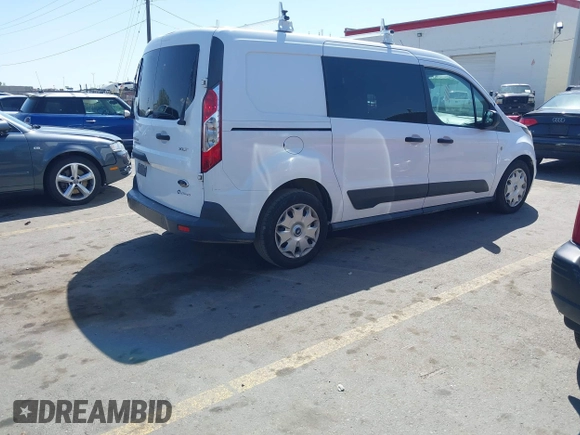 2015 Ford Transit Connect XLT z VIN NM0LS7F79F1203215, wystawiony jako IAAI lot #42217772 z przebiegiem 217 186 mil mil oraz . Historia ofert i sprzedaży dostępna na DreamBid. Obrazek 4.