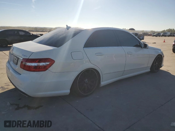 2011 Mercedes-Benz E 550 Luxury with VIN WDDHF7CB4BA279575, listed as a Copart auction lot 80548474 with 4,159 mi miles and Clean Title. Bid and sale history available at DreamBid. Image 3.