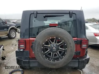 2007 Jeep Wrangler Unlimited Sahara z VIN 1J4GB59157L199454, wystawiony jako Copart lot #82314724 z przebiegiem Nie podano mil oraz Czysty tytuł • Clean title. Historia ofert i sprzedaży dostępna na DreamBid. Obrazek 6.
