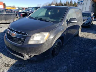 2014 Chevrolet Orlando z VIN KL77P2EK5EK567684, wystawiony jako Copart lot #47826825 z przebiegiem 189 478 mil mil oraz Szkody całkowita. Historia ofert i sprzedaży dostępna na DreamBid. Obrazek 1.