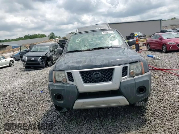 2013 Nissan Xterra S with VIN 5N1AN0NU4DN820944, listed as a Copart auction lot 60467715 with 263,335 mi miles and Salvage title. Bid and sale history available at DreamBid. Image 14.