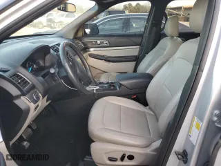 2019 Ford Explorer XLT with VIN 1FM5K7D81KGA94808, listed as a Copart auction lot 46524595 with 45,280 mi miles and Salvage Title. Bid and sale history available at carsss.com. Image 7.