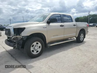 2008 Toyota Tundra z VIN 5TFDV54128X044054, wystawiony jako Copart lot #56130575 z przebiegiem 252 812 mil mil oraz Szkoda całkowita • Salvage title. Historia ofert i sprzedaży dostępna na DreamBid. Obrazek 1.