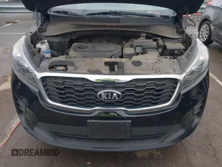 2019 Kia Sorento LX with VIN 5XYPG4A36KG575579, listed as a IAAI auction lot 41432346 with 97,562 mi miles. Bid and sale history available at carsss.com. Image 10.