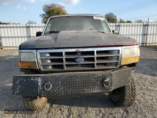 1993 Ford F-250 with VIN 1FTHX26M1PKA32006, listed as a Copart auction lot 79642484 with 0 mi miles and Salvage Title. Bid and sale history available at carsss.com. Image 5.