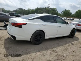 2019 Nissan Altima S with VIN 1N4BL4BV7KC149397, listed as a Copart auction lot 53629045 with 113,072 mi miles and Salvage Title. Bid and sale history available at DreamBid. Image 3.