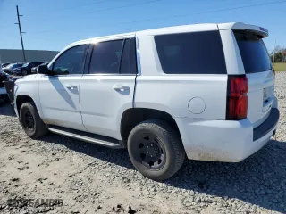 2018 Chevrolet Tahoe Commercial with VIN 1GNLCDEC3JR335806, listed as a Copart auction lot 81954964 with 128,753 mi miles and Salvage Title. Bid and sale history available at carsss.com. Image 2.