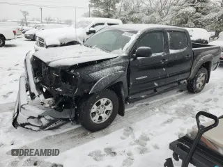 2011 Toyota Tacoma with VIN 3TMLU4EN8BM072500, listed as a Copart auction lot 44199395 with 110,785 mi miles and Salvage Title. Bid and sale history available at carsss.com. Image 1.