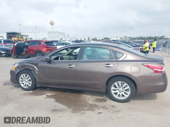2015 Nissan Altima SV z VIN 1N4AL3AP7FC127544, wystawiony jako IAAI lot #41876358 z przebiegiem 187 503 mil mil oraz . Historia ofert i sprzedaży dostępna na DreamBid. Obrazek 14.