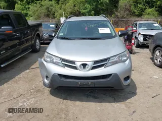 2015 Toyota RAV4 LE с VIN JTMBFREVXFD121443, выставлен на аукционе IAAI как лот 42485777 с пробегом 134 527 миль миль и . История ставок и продаж доступна на DreamBid. Изображение 13.