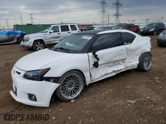 2012 Scion tC z VIN JTKJF5C71C3032427, wystawiony jako Copart lot #54160695 z przebiegiem 59 826 mil mil oraz Szkoda całkowita • Salvage title. Historia ofert i sprzedaży dostępna na DreamBid. Obrazek 1.