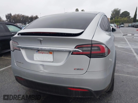 2016 Tesla Model X P90D with VIN 5YJXCBE41GF006284, listed as a IAAI auction lot 41809683 with 71,135 mi miles. Bid and sale history available at carsss.com. Image 16.