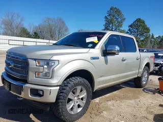 2017 Ford F-150 XL with VIN 1FTEW1EG1HFC59072, listed as a IAAI auction lot 41617481 with 167,594 mi miles. Bid and sale history available at carsss.com. Image 17.