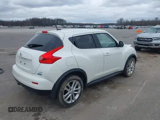 2013 Nissan Juke S with VIN JN8AF5MR6DT226044, listed as a IAAI auction lot 41904714 with 154,445 mi miles. Bid and sale history available at carsss.com. Image 4.