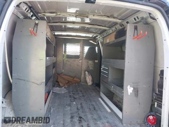 2008 Chevrolet Express Cargo Van with VIN 1GCGG25C481179562, listed as a IAAI auction lot 41582058 with 150,510 mi miles. Bid and sale history available at carsss.com. Image 8.