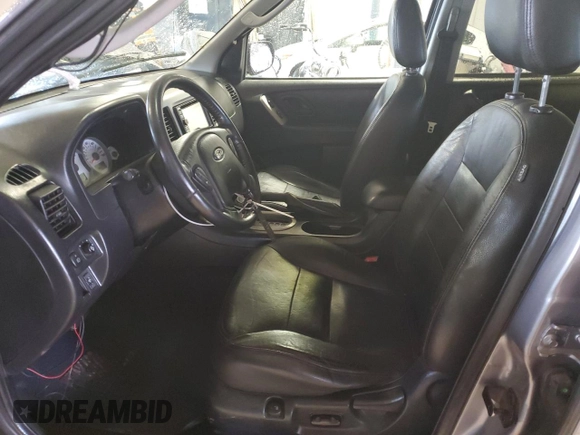 2007 Ford Escape Limited with VIN 1FMCU941X7KB98847, listed as a Copart auction lot 84756474 with 217,576 mi miles and Salvage Title. Bid and sale history available at carsss.com. Image 7.
