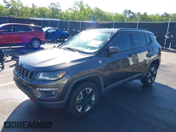 2018 Jeep Compass Trailhawk with VIN 3C4NJDDB3JT231923, listed as a IAAI auction lot 41929198 with 129,001 mi miles and . Bid and sale history available at carsss.com. Image 17.