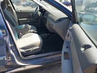2002 Mercury Sable GS z VIN 1MEFM50U92G640361, wystawiony jako IAAI lot #42382802 z przebiegiem 104 625 mil mil oraz . Historia ofert i sprzedaży dostępna na DreamBid. Obrazek 5.