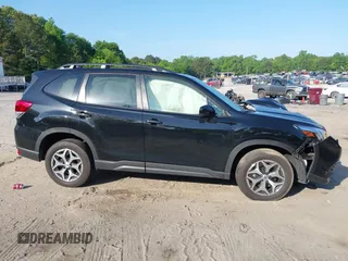2024 Subaru Forester Premium with VIN JF2SKACC7RH507864, listed as a IAAI auction lot 42178068 with 13,700 mi miles and . Bid and sale history available at DreamBid. Image 13.