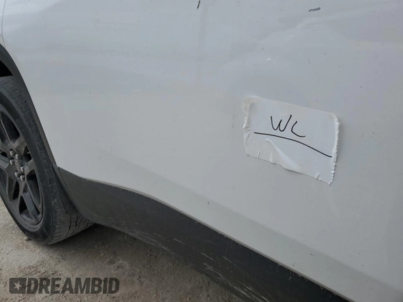 2020 Chevrolet Traverse LS z VIN 1GNERFKW1LJ280002, wystawiony jako Copart lot #45548615 z przebiegiem Nie podano mil oraz Nie do naprawy • Non repairable. Historia ofert i sprzedaży dostępna na DreamBid. Obrazek 13.